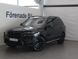 Svart Begagnad 2024 BMW X7 Comfort Edition SUV | 1 129 000 kr