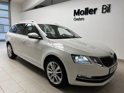 Vit Begagnad 2019 Skoda Octavia Style Kombi | 179 900 kr (Marknadspris)