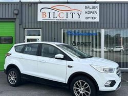 Vit Begagnad 2019 Ford Kuga Trend SUV | 149 900 kr (Dyr)