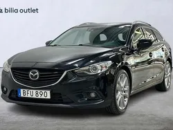Svart Begagnad 2013 Mazda 6 Optimum Kombi | 99 900 kr (Marknadspris)