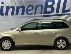 Ljusbrun (brun) Begagnad 2009 VW Golf Kombi | 59 900 kr (Marknadspris)