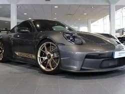 Mörkgrå Begagnad 2021 Porsche 992 | 2 195 000 kr (Marknadspris)