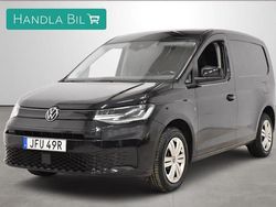 Svart Begagnad 2021 VW Caddy Minibuss | 179 900 kr (Marknadspris)