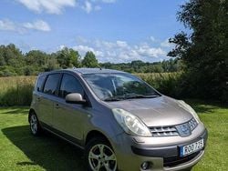 Brun Begagnad 2006 Nissan Note Minibuss | 27 000 kr (Marknadspris)