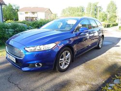 Blå Begagnad 2015 Ford Mondeo Trend Kombi | 135 000 kr (Marknadspris)
