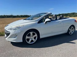 Vit Begagnad 2009 Peugeot 308 CC Cab | 75 000 kr (Marknadspris)