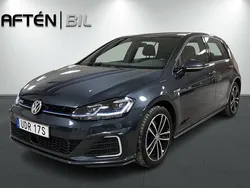 Mörkgrå Begagnad 2020 VW Golf VIII GTE Halvkombi | 219 800 kr (Marknadspris)