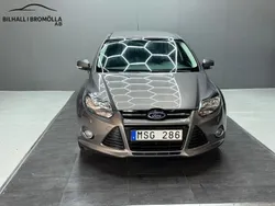 Brun Begagnad 2012 Ford Focus Titanium Kombi | 59 900 kr (Marknadspris)