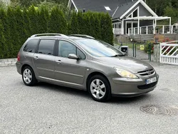Grå Begagnad 2004 Peugeot 307 Kombi | 29 900 kr (Marknadspris)