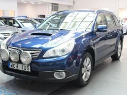 Mörkblå Begagnad 2009 Subaru Outback Kombi | 49 900 kr (Bra pris)