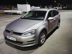 Silver Begagnad 2015 VW Golf VII Kombi | 109 900 kr (Marknadspris)