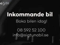 Röd Begagnad 2017 Toyota Prius Plug-in Hybrid Halvkombi | 199 900 kr (Marknadspris)