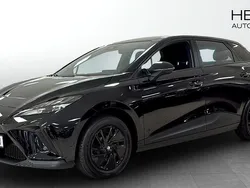 Svart (black) Begagnad 2023 MG MG4 EV Halvkombi | 259 900 kr