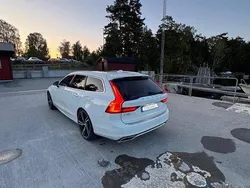 Vit Begagnad 2019 Volvo V90 SE Kombi | 394 900 kr