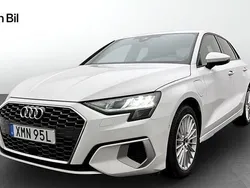 Brilliantsvart Begagnad 2023 Audi A3 Sportback e-tron Proline Sedan | 314 000 kr (Bra pris)