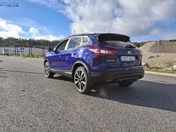 Blå Begagnad 2014 Nissan Qashqai Tekna SUV | 101 900 kr (Marknadspris)