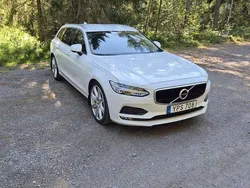 Vit Begagnad 2018 Volvo V90 Kombi | 190 000 kr (Bra pris)