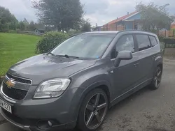 Grå Begagnad 2011 Chevrolet Orlando Minibuss | 55 000 kr (Marknadspris)