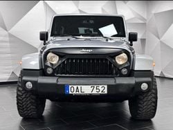 Grå Begagnad 2014 Jeep Wrangler Unlimited SUV | 259 000 kr