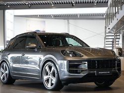 Grå Begagnad 2024 Porsche Cayenne SUV | 1 269 000 kr (Lite dyr)