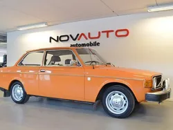 Gul Begagnad 1974 Volvo 142 Sedan | 99 900 kr