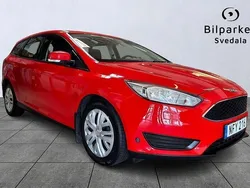 Röd Begagnad 2016 Ford Focus Trend Kombi | 109 990 kr (Marknadspris)