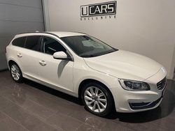 Vit Begagnad 2016 Volvo V60 Business Edition Kombi | 149 500 kr (Lite dyr)