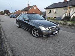 Grå Begagnad 2010 Mercedes E350 Sedan | 135 000 kr (Marknadspris)