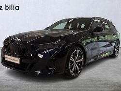 Svart Begagnad 2024 BMW 520 M Sport Kombi | 599 900 kr (Dyr)