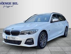 Vit Begagnad 2022 BMW 330e M Sport Kombi | 329 000 kr (Bra pris)