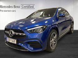 Blå Begagnad 2024 Mercedes GLA200 AMG SUV | 429 000 kr (Marknadspris)