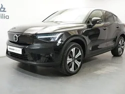 Svart Begagnad 2022 Volvo EC40 Plus SUV | 389 900 kr (Marknadspris)