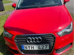 Röd Begagnad 2013 Audi A1 Sportback Sport Halvkombi | 85 000 kr (Marknadspris)
