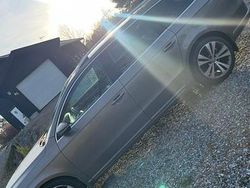 Champagnefärgad Begagnad 2012 VW Passat Kombi | 49 000 kr (Marknadspris)