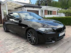 Svart Begagnad 2016 BMW 520 M Sport Sedan | 175 000 kr (Marknadspris)