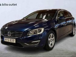 Blå Begagnad 2016 Volvo V60 Kombi | 144 900 kr