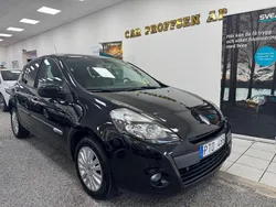 Svart Begagnad 2011 Renault Clio R.S. Halvkombi | 39 900 kr (Marknadspris)