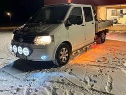 Vit Begagnad 2012 VW Transporter Van | 125 000 kr