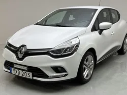 Vit Begagnad 2018 Renault Clio IV Zen | 100 000 kr