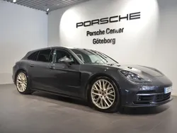 Grå Begagnad 2020 Porsche Panamera 4 Sport Turismo Sedan | 759 000 kr (Superpris)