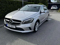 Silver Begagnad 2018 Mercedes A180 Halvkombi | 185 000 kr (Bra pris)