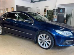 Mörkblå Begagnad 2010 VW CC Highline Sedan | 74 900 kr (Dyr)