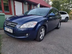 Blå Begagnad 2008 Kia Ceed Sportswagon 4 Kombi | 25 000 kr (Dyr)