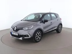 Flerfärgad Begagnad 2017 Renault Captur Intens SUV | 108 000 kr (Marknadspris)