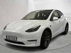 Vit Begagnad 2023 Tesla Model Y SUV | 349 000 kr (Bra pris)