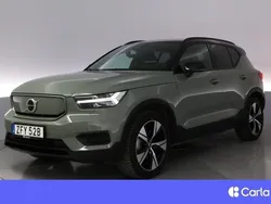 Grön Begagnad 2022 Volvo XC40 Core SUV | 326 900 kr