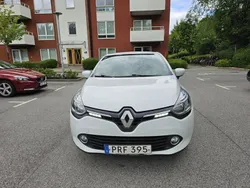 Vit Begagnad 2016 Renault Clio IV Expression Halvkombi | 68 000 kr (Bra pris)