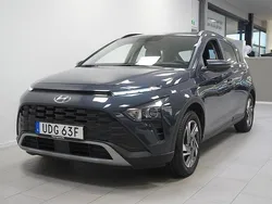 Grå Begagnad 2023 Hyundai Bayon Essential SUV | 174 900 kr (Marknadspris)