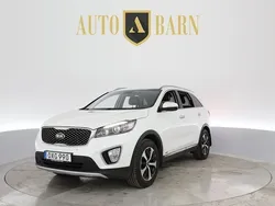 Vit Begagnad 2015 Kia Sorento 2 SUV | 214 700 kr (Marknadspris)