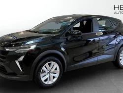 Svart (black) Ny 2025 Renault Captur Evolution SUV | 229 900 kr (Marknadspris)